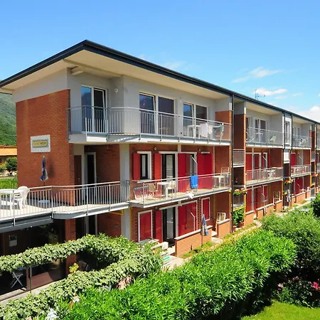 Aparthotel Windsurf 3*